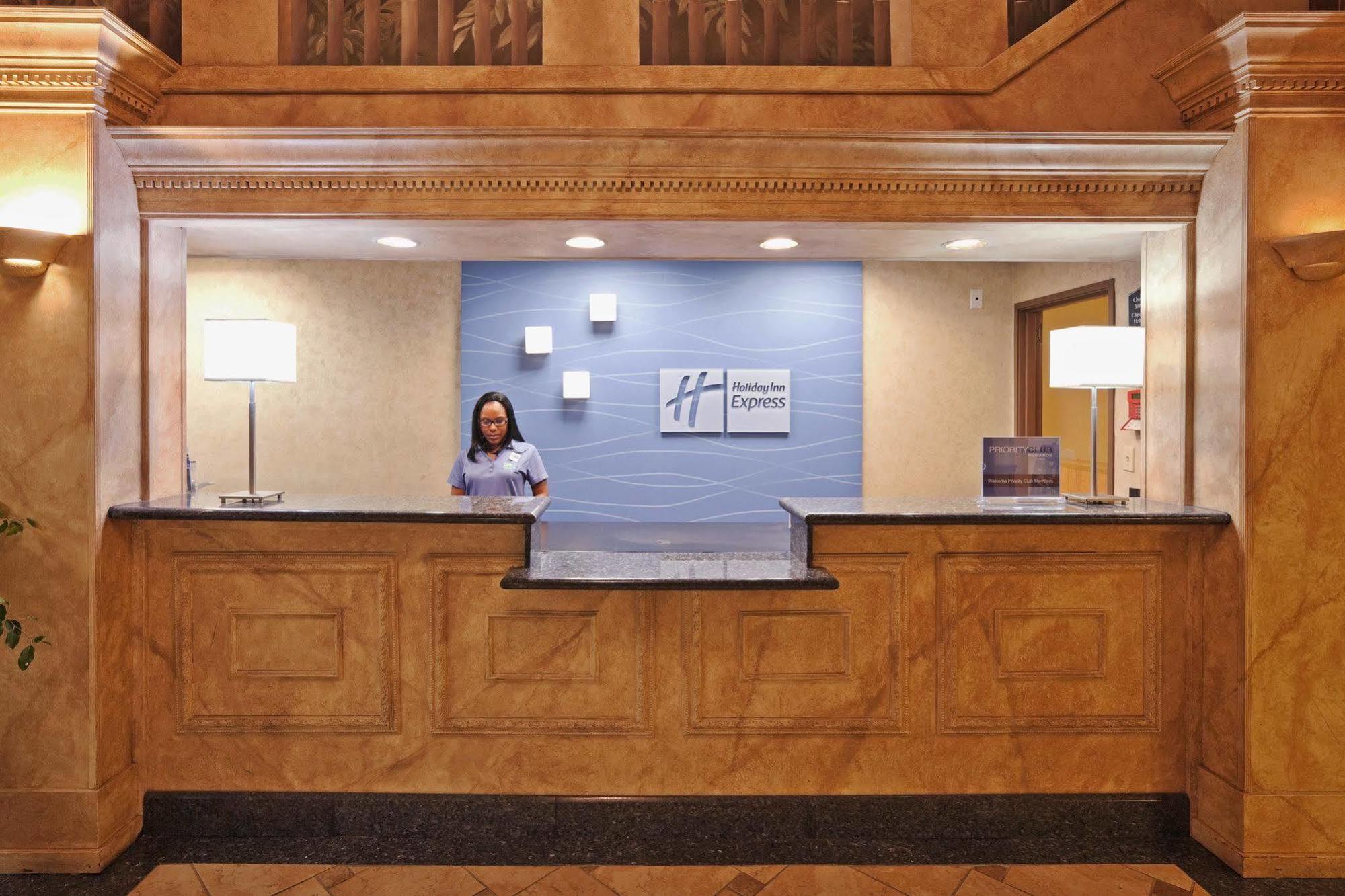 Holiday Inn Express & Suites Glenpool By Ihg Extérieur photo